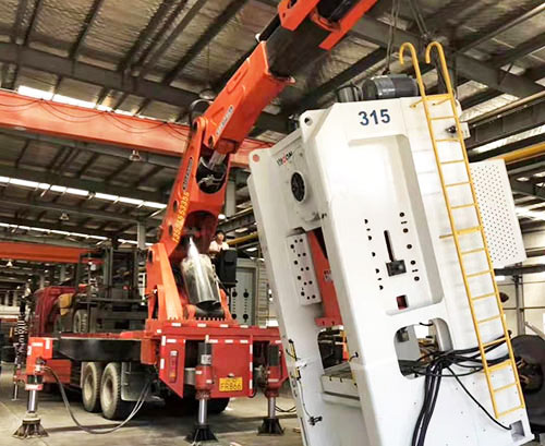 黄骅提升工作效率，选择优质折臂吊租赁服务