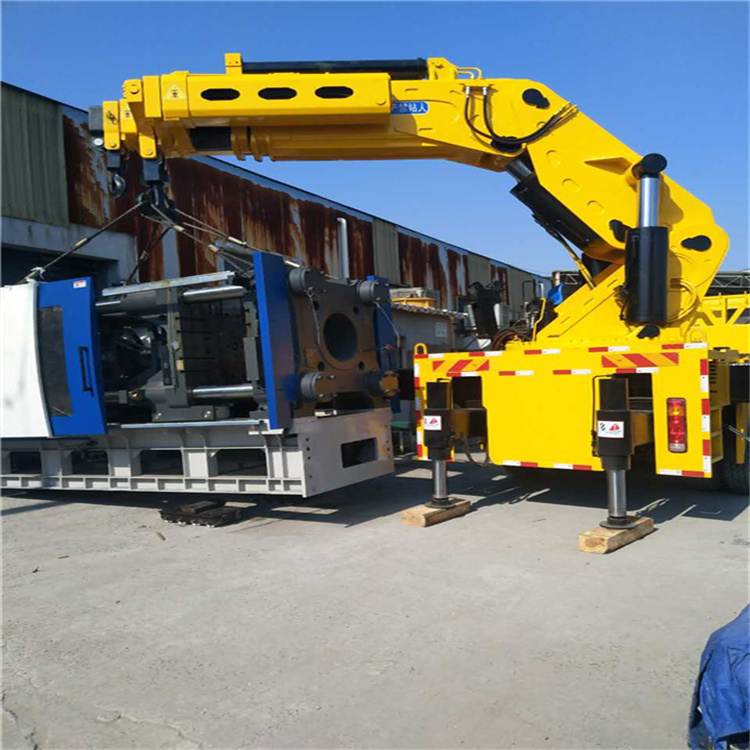 黄骅 大吨位折臂吊出租费用解析：一小时租赁多少钱